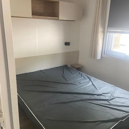 Camping Mobilhome 4/6 Personnes *